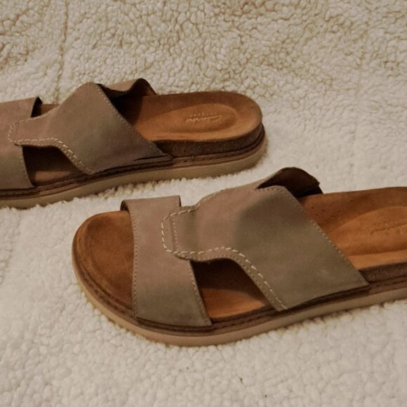 Clarks Artisian Sandals - Women's 12M - Picture 2 of 5